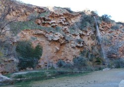 Cascada del Brazal en el Salto de la Novia (Navajas, Castellón)