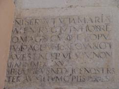 Inscripción del inicio del templo de la actual iglesia parroquial_243x182